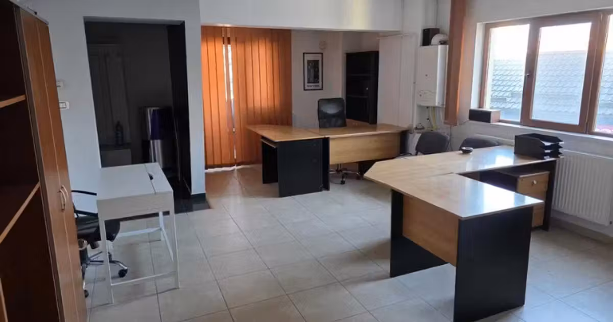Apartament de vânzare cu 2 camere în zona Central, Focșani