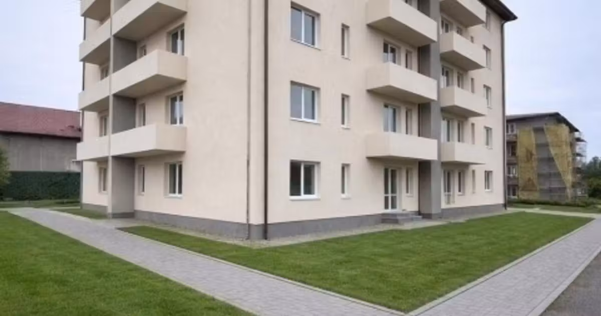 Apartament de vânzare cu 2 camere în Valea Lupului