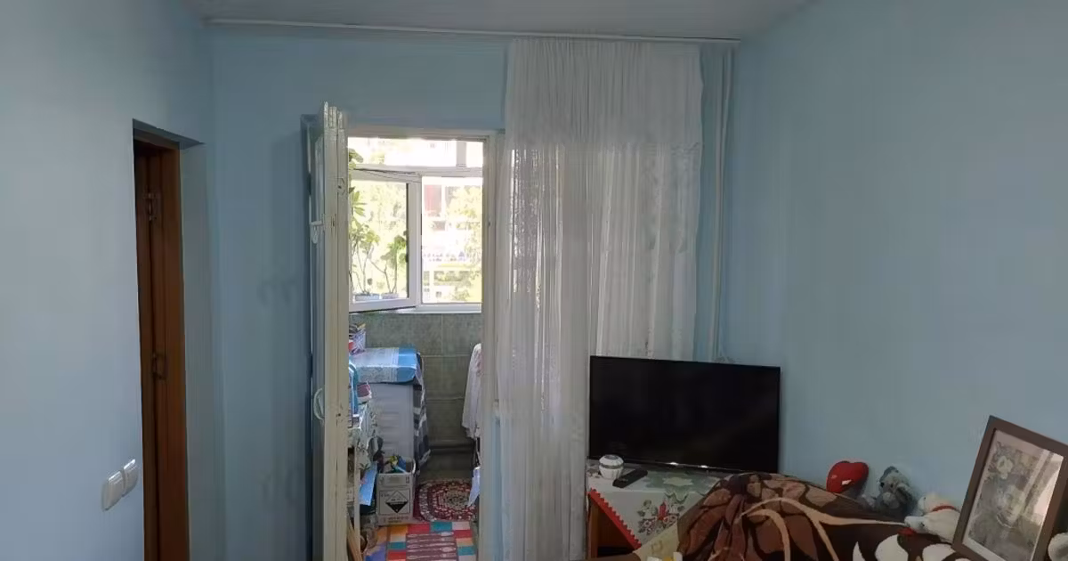 Apartament de vânzare cu 3 camere în zona Sud, Focșani