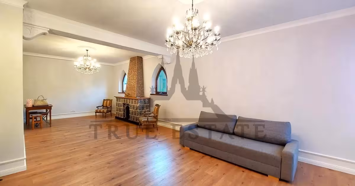 Apartament de vânzare cu 4 camere în zona P-ța Sfântul Ștefan, Ultracentral