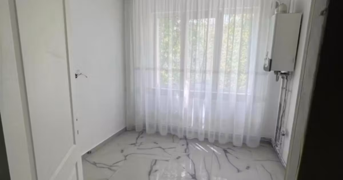 Apartament de vânzare cu 3 camere în zona Alexandru cel Bun, Iași