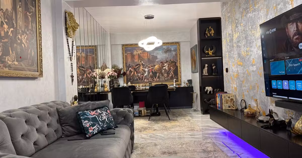 Apartament de vânzare cu 3 camere în Valea Lupului