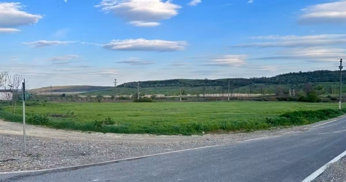 Teren Construcții intravilan de vânzare de 10900 mp, în zona Central, Iași