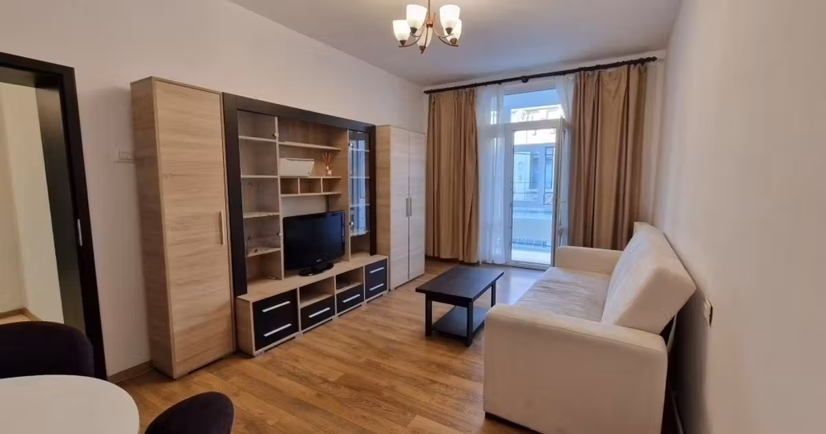 Apartament de vânzare cu 2 camere în zona Piața Unirii, Iași