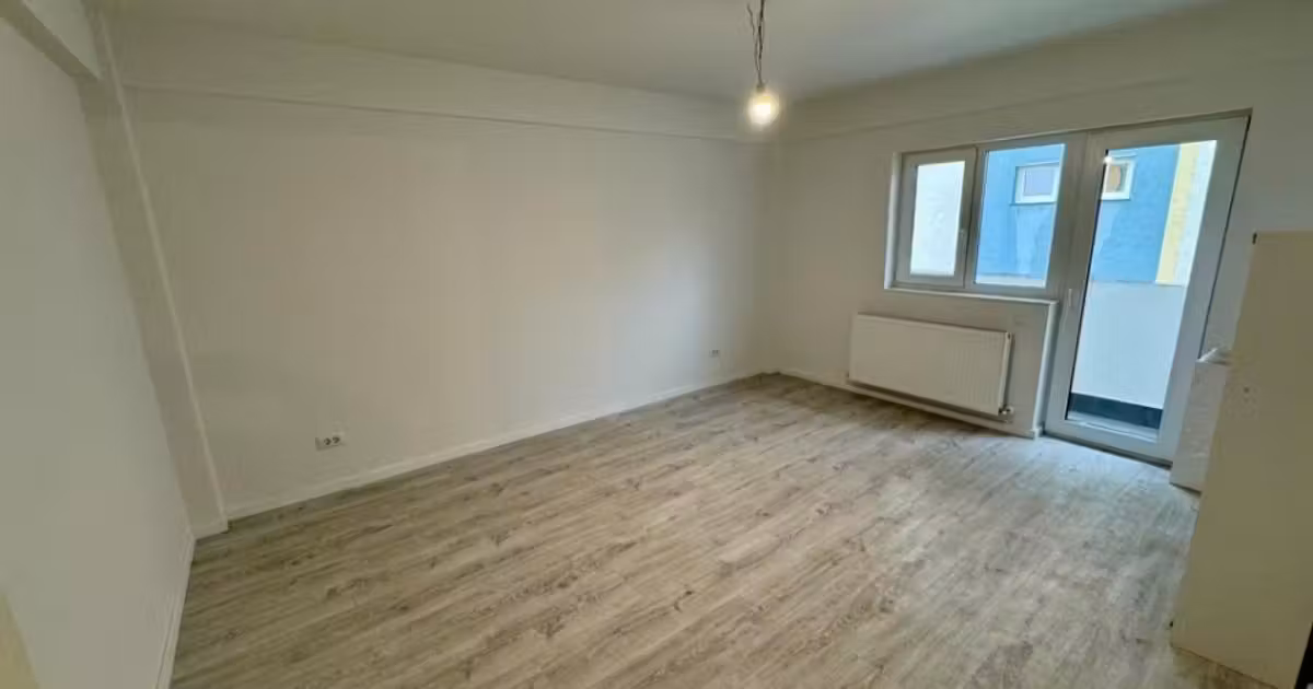 Apartament de vânzare cu 2 camere în zona Baza 3, Iași