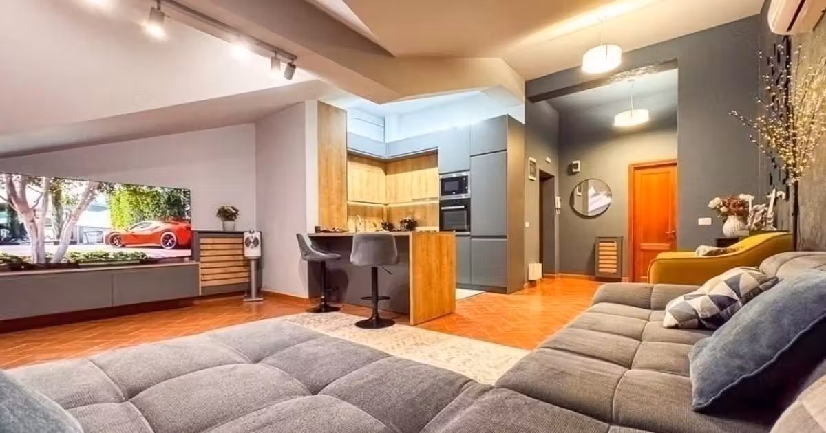 Apartament de vânzare cu 3 camere în zona Cug, Iași
