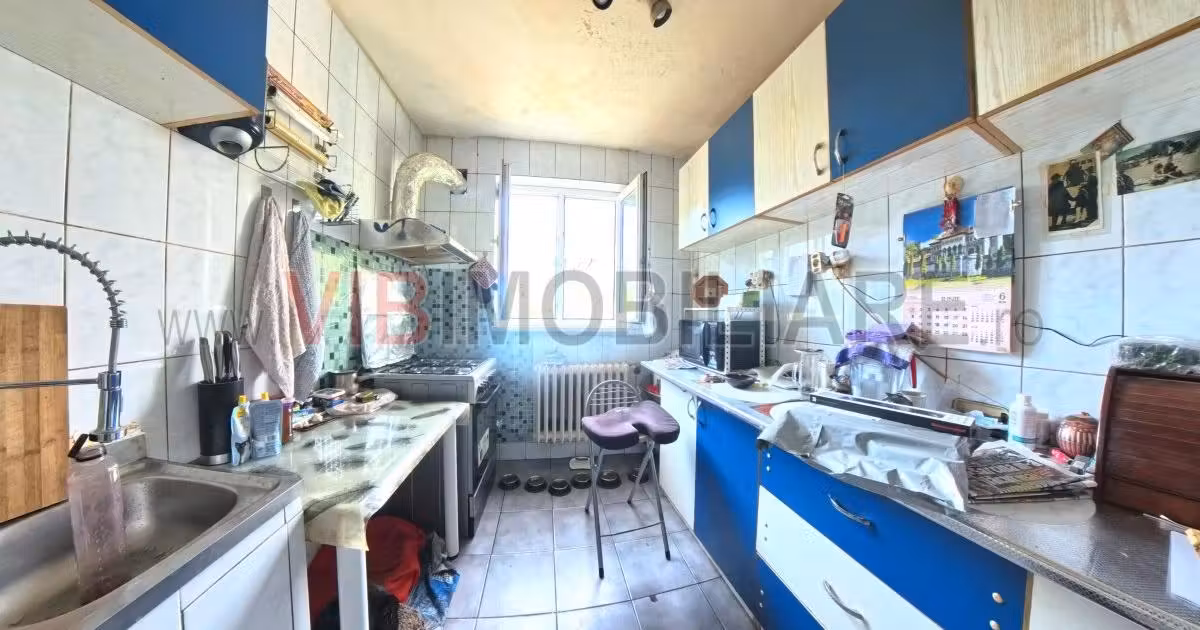 Apartament de vânzare cu 4 camere în zona Drumul Taberei, Sector 6