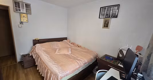 Apartament Titan