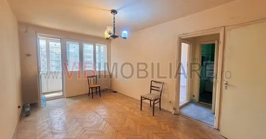 Apartament Titan