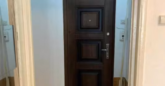 Garsonieră Titan