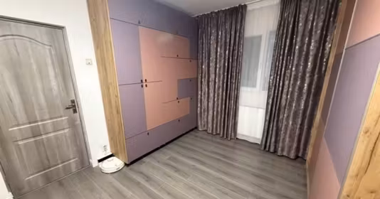 Apartament Titan