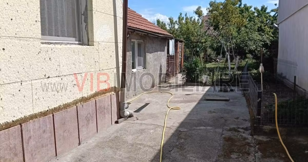 Casă de vânzare cu 4 camere în zona Crișan, Timișoara