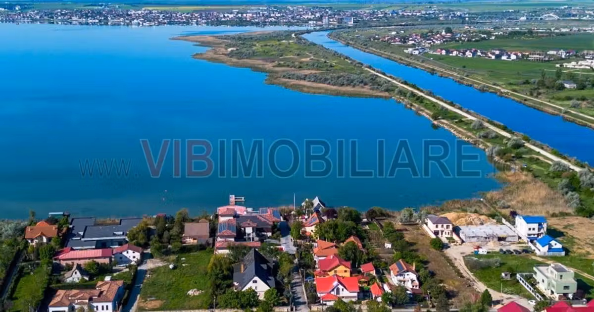 Teren intravilan de vânzare de 135000 mp, în Mamaia-Sat