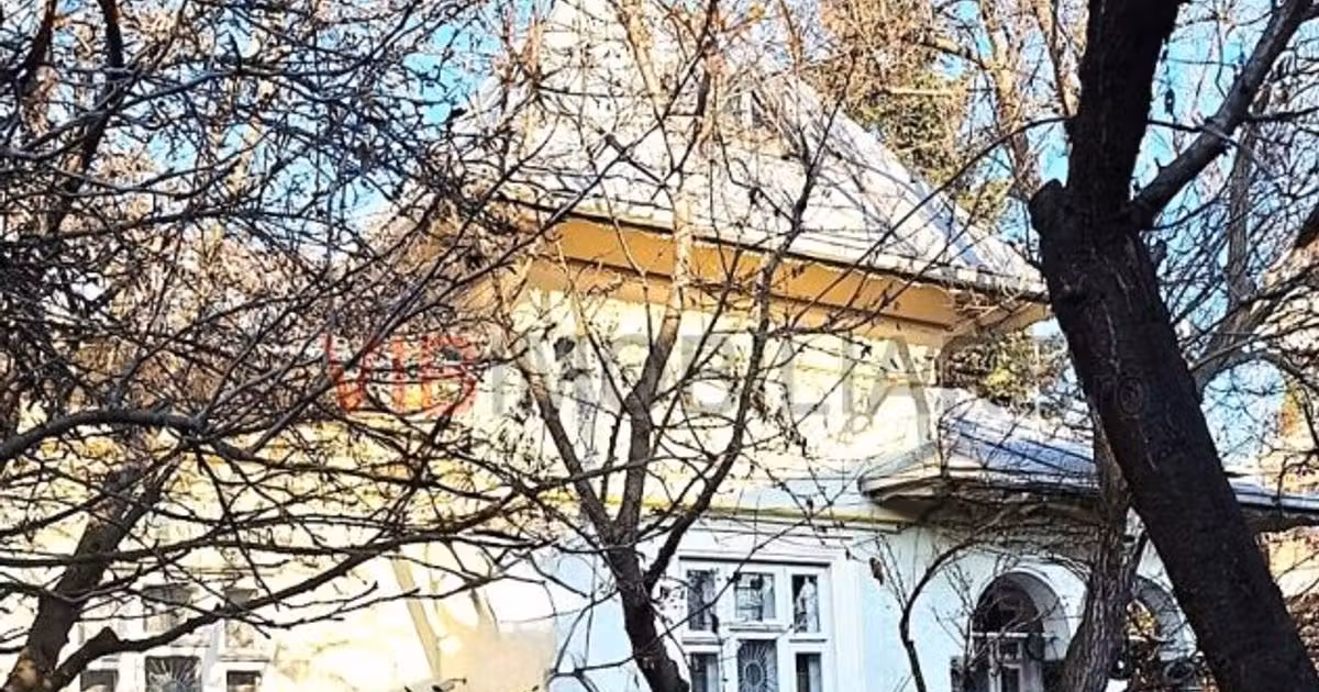 Casă de vânzare cu 8 camere în zona Bucureștii Noi, Sector 1