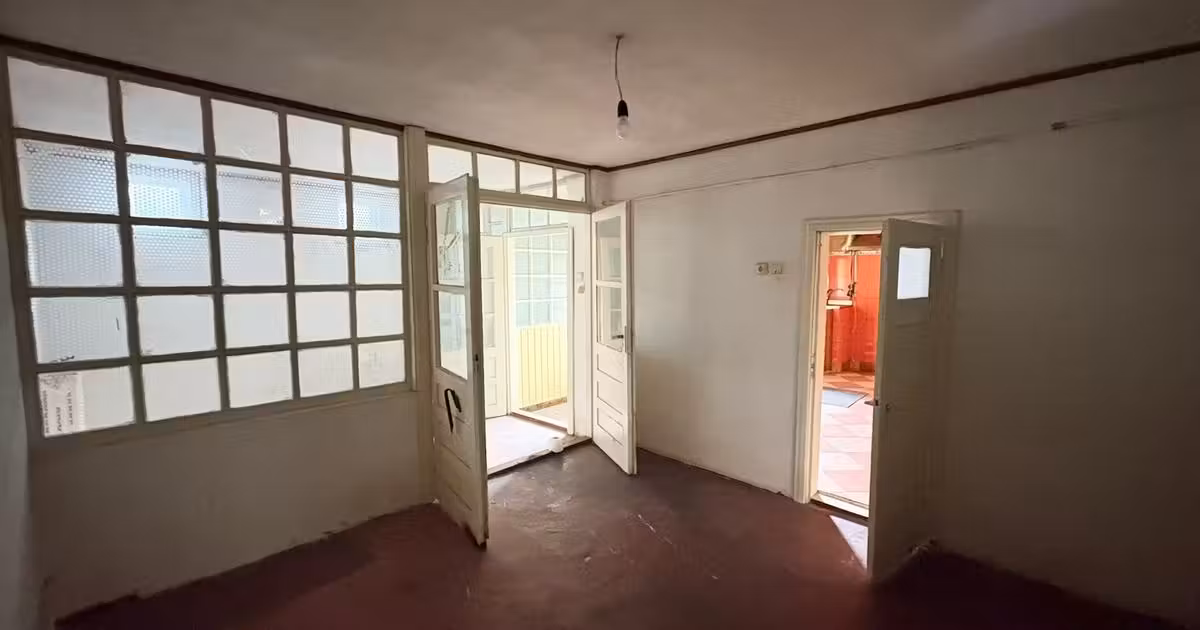 Casă individuală de vânzare cu 6 camere în zona Coiciu, Constanța