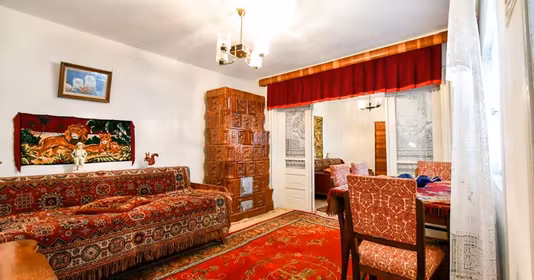 Casă Peninsulă