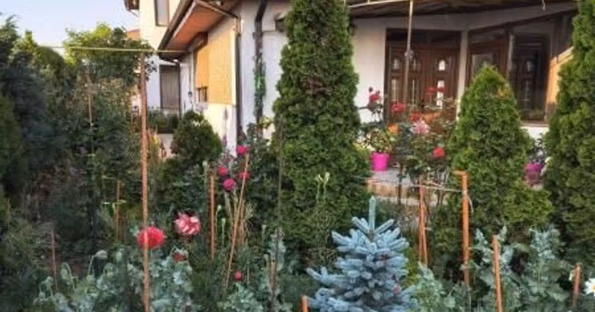 Casă individuală de vânzare cu 5 camere, mobilată în zona Km 5, Constanța