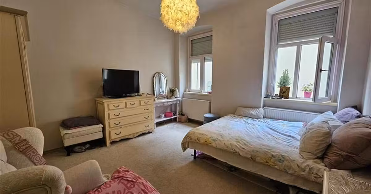 Apartament de vânzare cu 3 camere în zona Centrul Istoric, Brașov