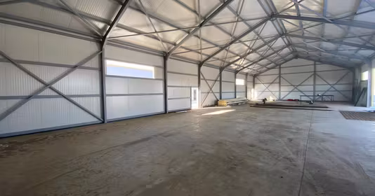 Spațiu comercial Exterior Est