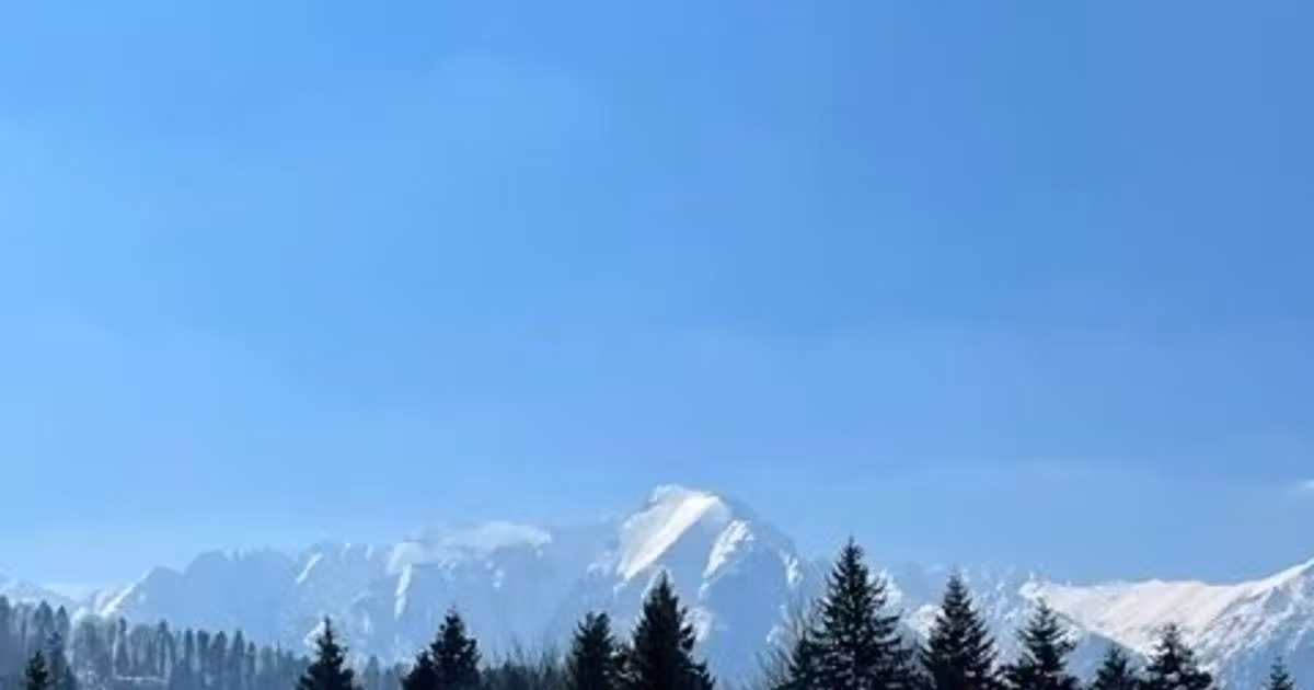 Casă individuală de vânzare cu 6 camere în Predeal