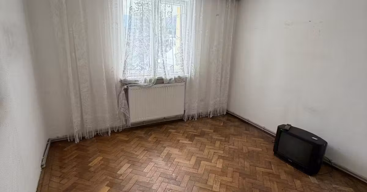 Apartament de vânzare cu 3 camere în Predeal