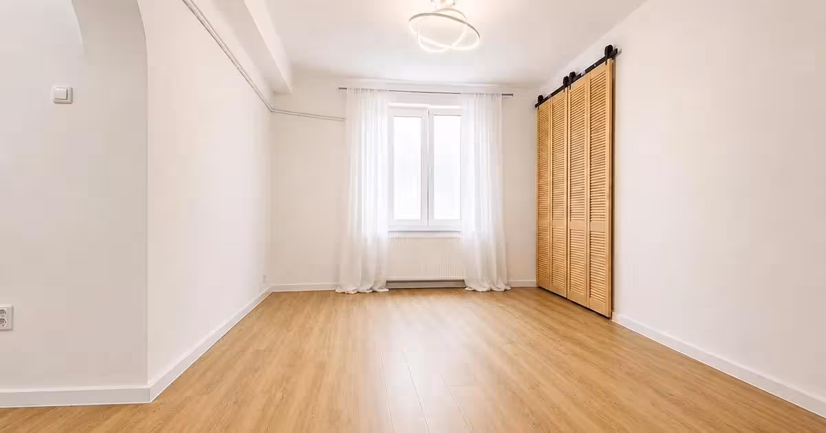 Apartament de vânzare cu 2 camere, mobilat în zona P-ța Romană, Ultracentral