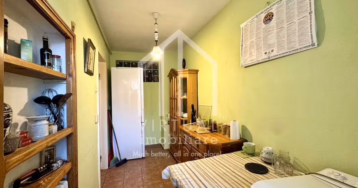 Apartament de vânzare cu 3 camere în zona Ștrand, Sibiu