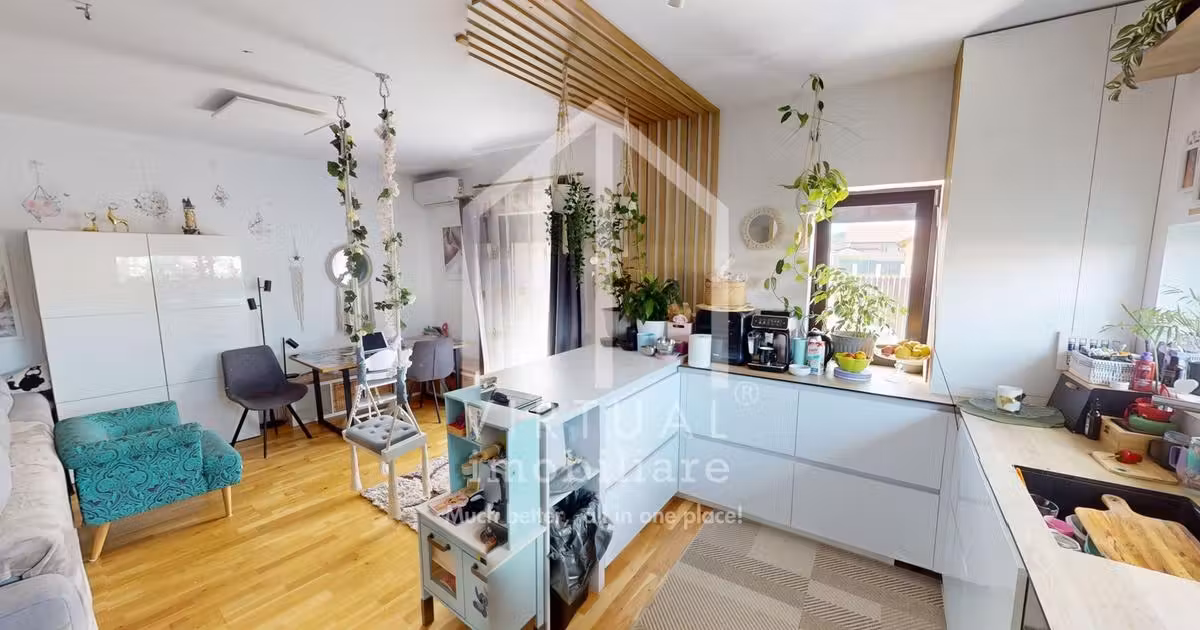 Duplex de vânzare cu 5 camere, mobilat în Cristian