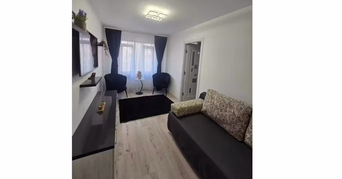 Apartament de vânzare cu 3 camere în zona Sat Vacanță, Constanța