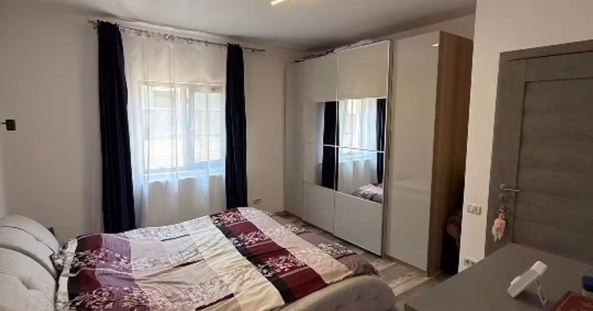 Casă individuală de vânzare cu 4 camere, mobilată în Pantelimon