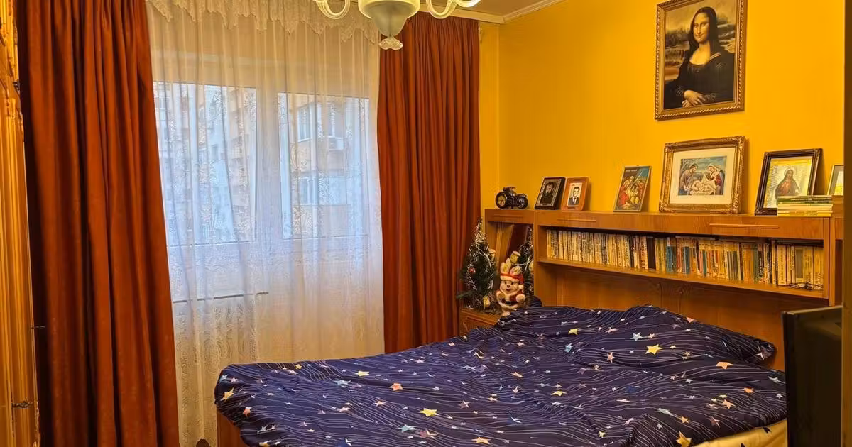 Apartament de vânzare cu 2 camere, mobilat în zona Rahova, Sector 5