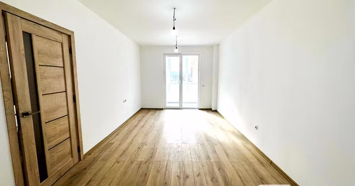 Apartament de vânzare cu 3 camere în zona Păcurari, Iași