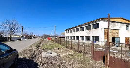Spațiu comercial Măicănești