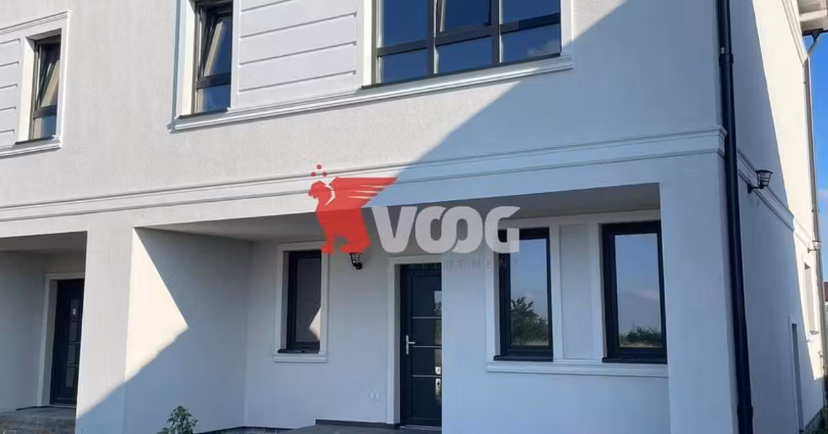 Duplex de vânzare cu 5 camere în Săcălaz