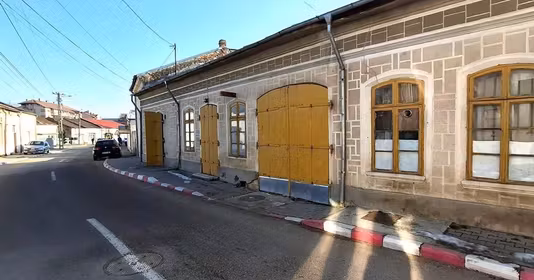Casă Ultracentral