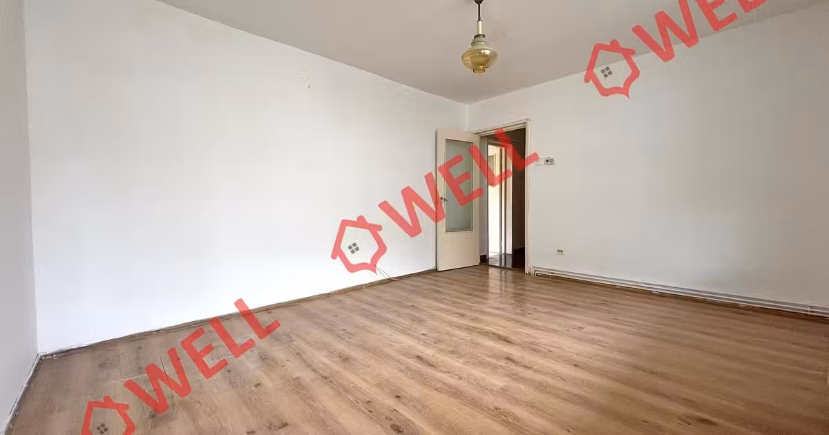 Apartament de vânzare cu 3 camere în zona Simeria, Sfântu Gheorghe