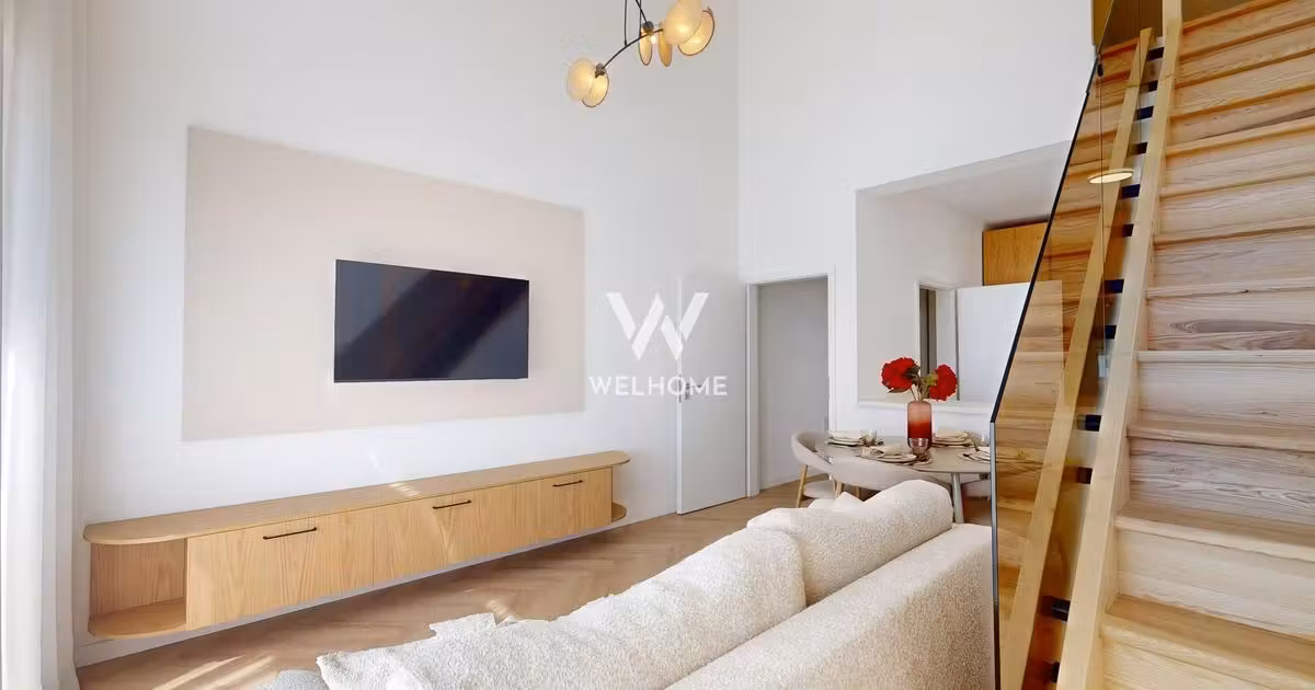 Penthouse de vânzare cu 3 camere, mobilat în zona Exterior Vest, Sibiu