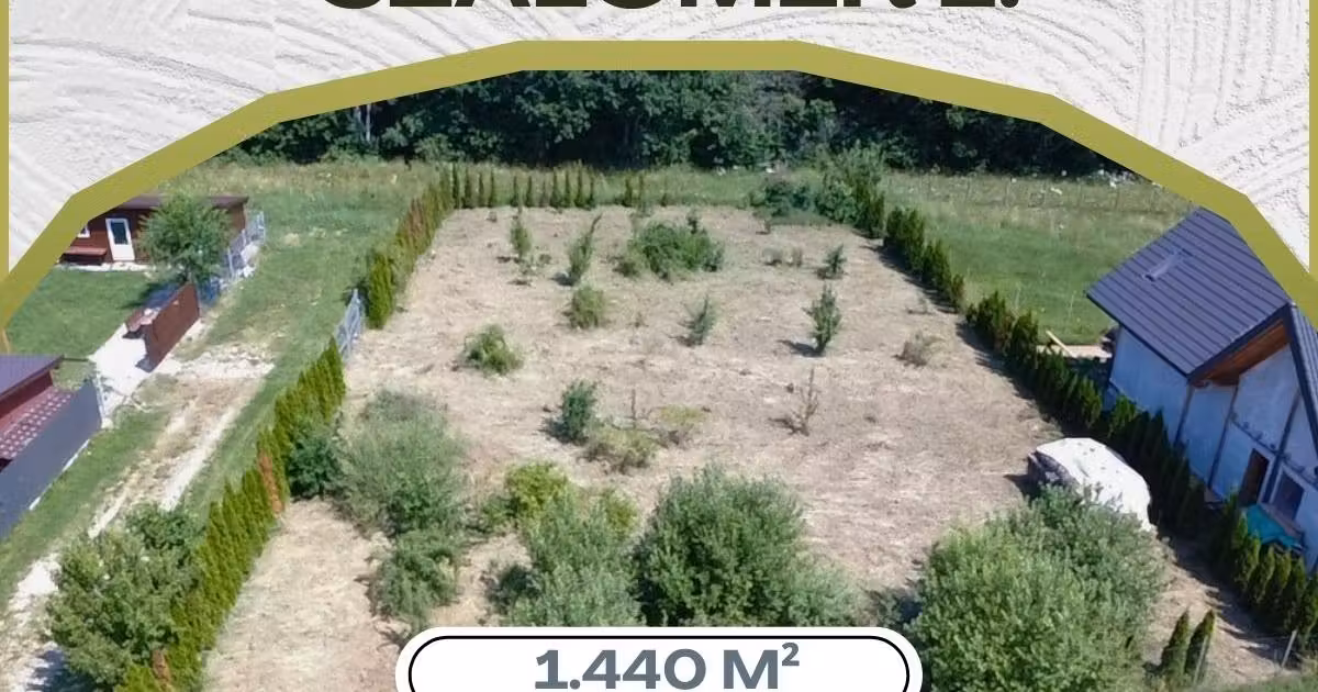 Teren Construcții intravilan de vânzare de 1440 mp, în Sâncraiu
