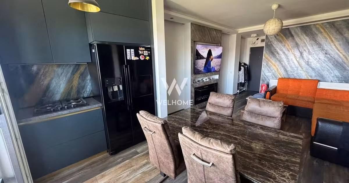 Apartament de vânzare cu 3 camere, mobilat în zona Piața Cluj, Sibiu
