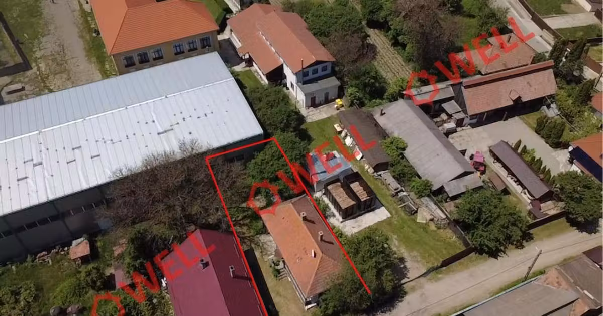 Casă individuală de vânzare cu 2 camere în Brețcu