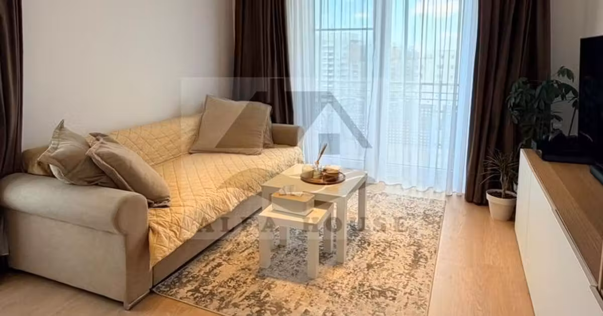 Apartament de vânzare cu 2 camere în zona Avantgarden, Brașov