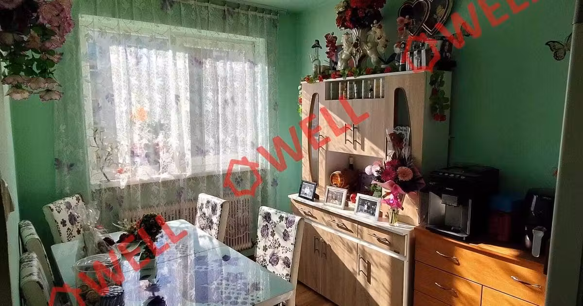 Apartament de vânzare cu 3 camere în Covasna