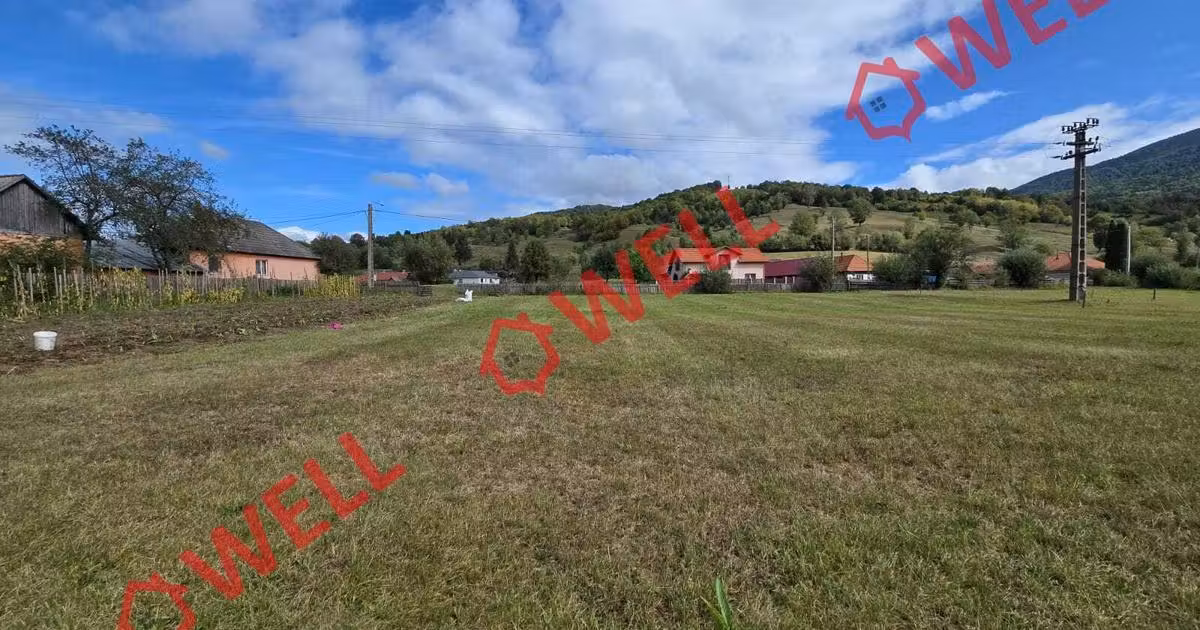 Teren agricol intravilan de vânzare de 4320 mp, în Crasna