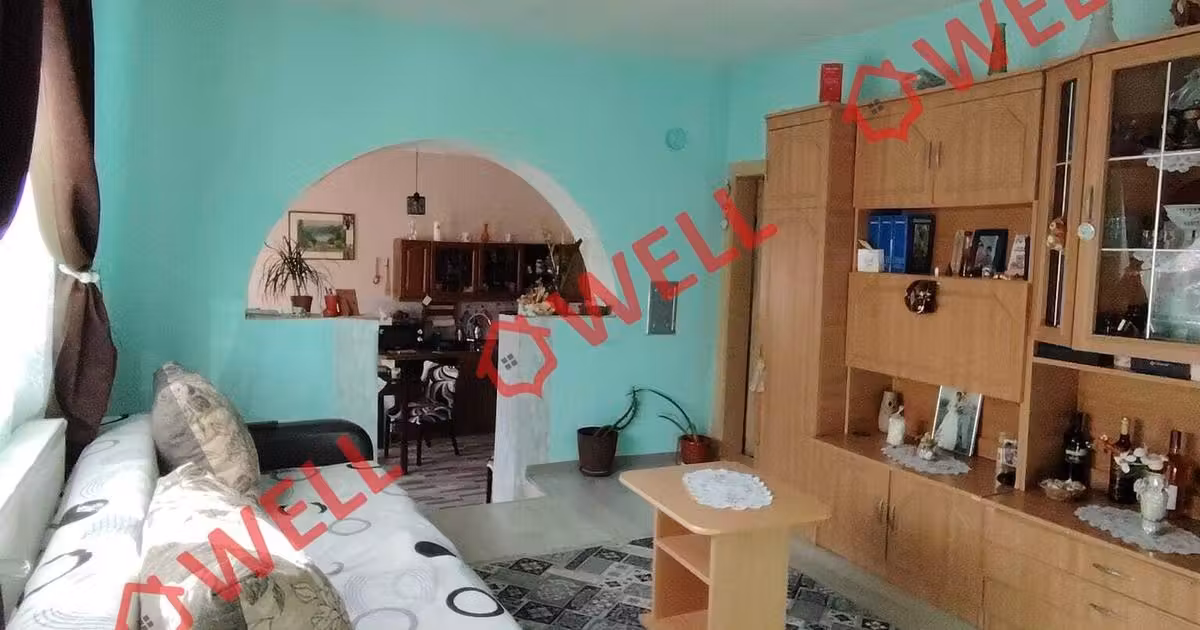 Casă de vânzare cu 3 camere în Bixad