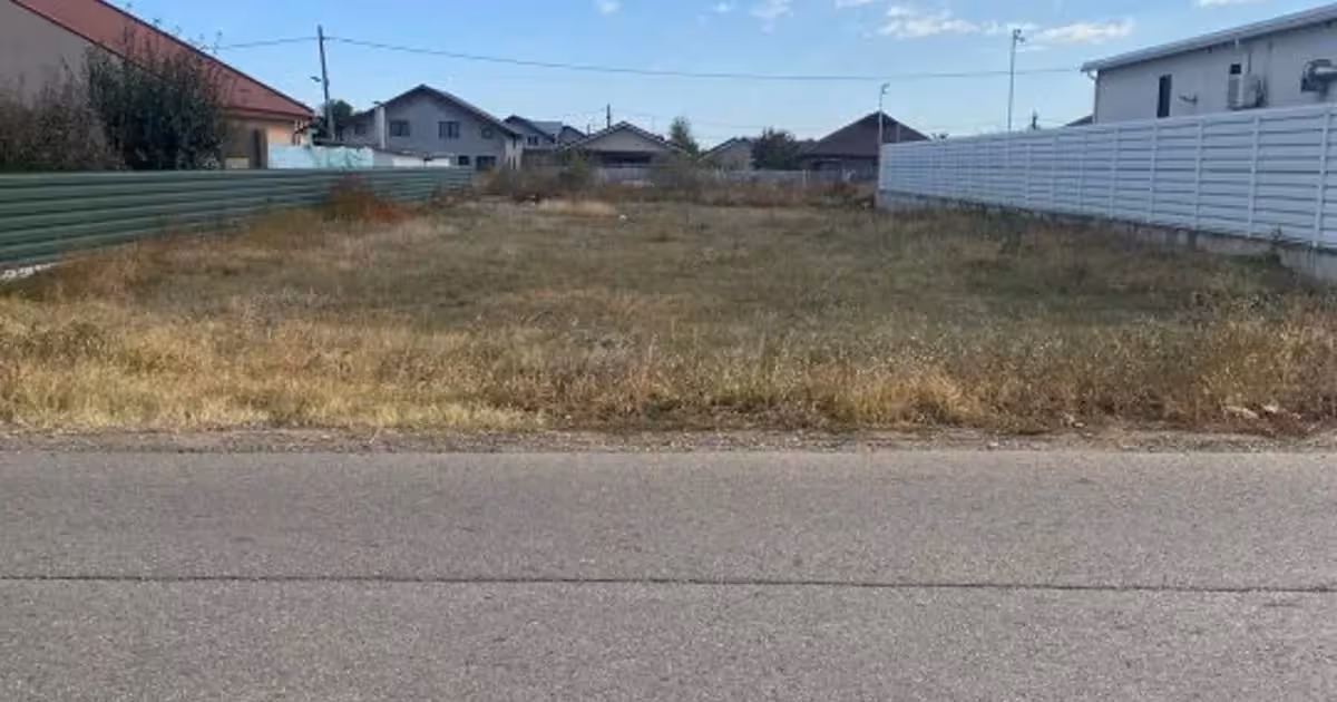 Teren Construcții intravilan de vânzare de 1000 mp, în zona Est, Focșani