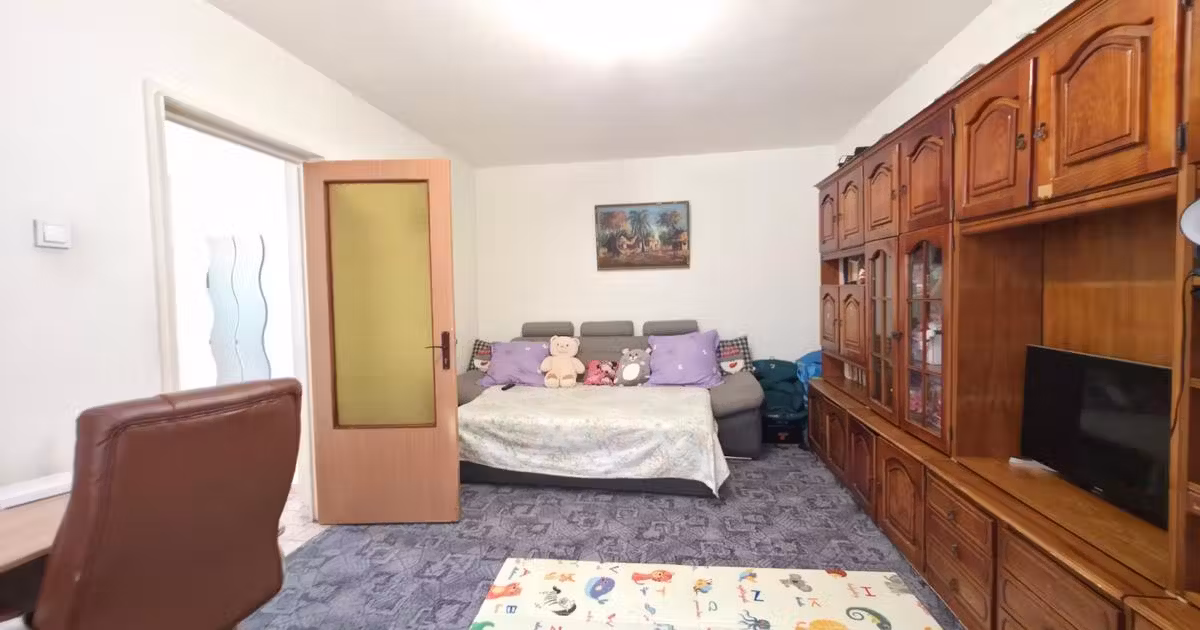 Apartament de vânzare cu 2 camere în zona Ozana, Sector 3