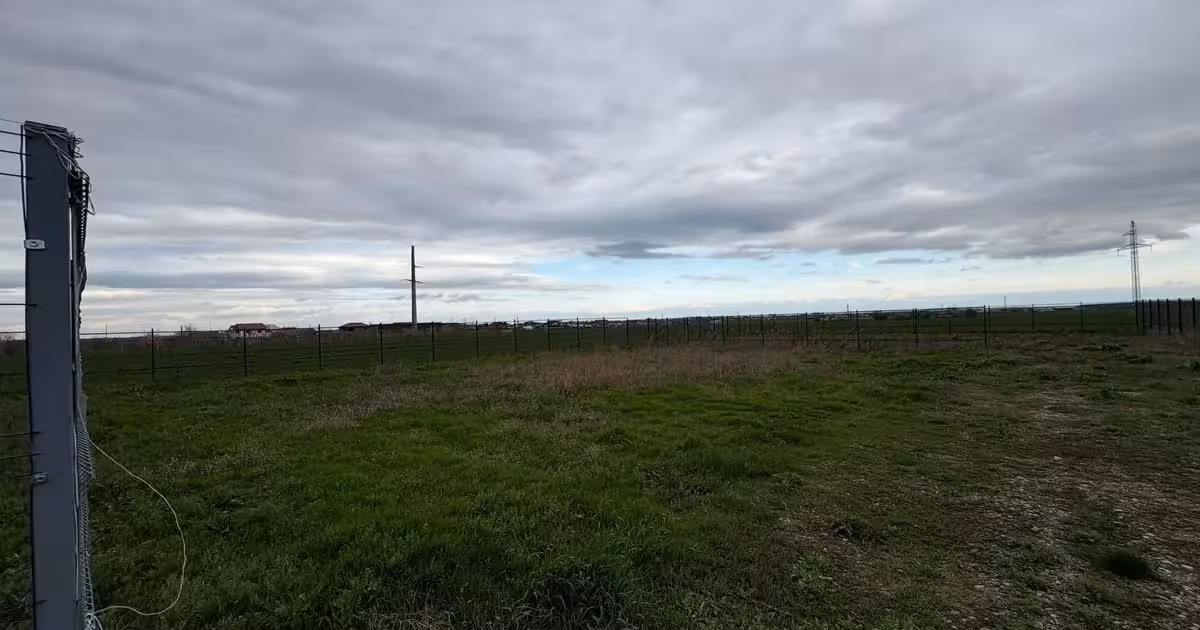 Teren Construcții intravilan de vânzare de 530 mp, în Golești
