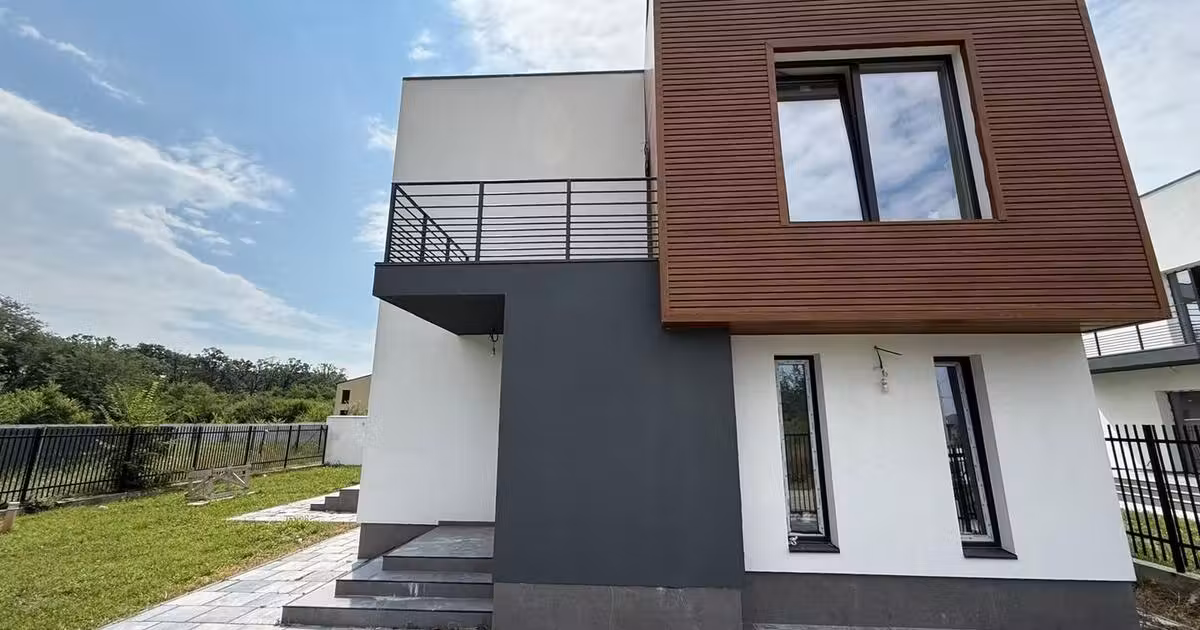 Casă individuală de vânzare cu 4 camere în Corbeanca