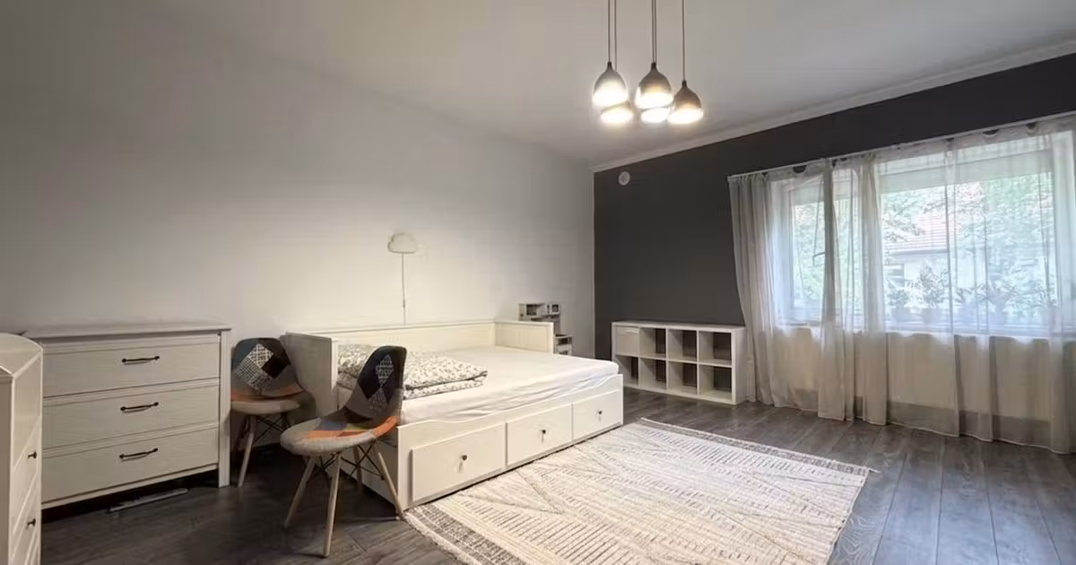 Apartament de vânzare cu 2 camere, mobilat în zona Iosefin, Timișoara