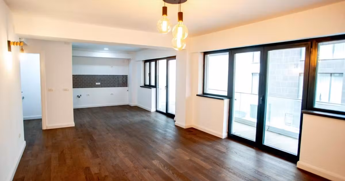 Apartament de vânzare cu 3 camere în zona Dorobanți, Sector 1